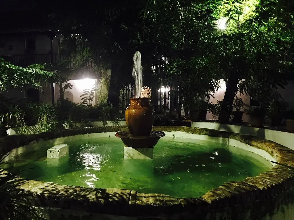 Oasis En El Centro De Sevilla Spain